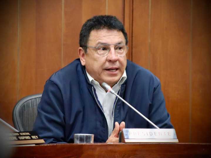 Reforma a la salud seguirá suspendida en Senado