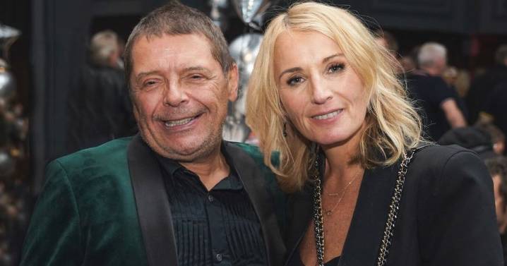 Stone Roses' Gary Mani Mounfield dies nearly two years to the day after his wife Imelda