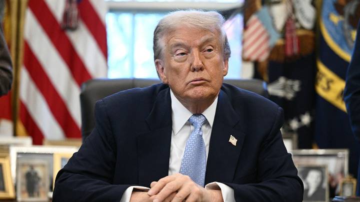 Trump explains hoarse voice came from trade dispute