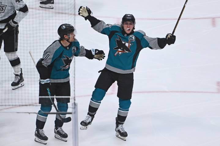 Kurashev, Askarov play hero as Sharks earn shootout win over Los Angeles