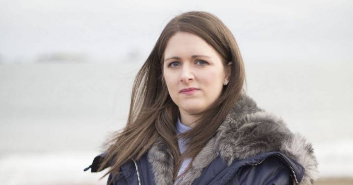 Shetland star details show first as BBC bosses change series location