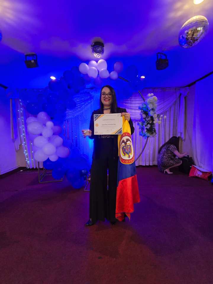 En Perú galardonaron a nariñense por su compromiso educativo