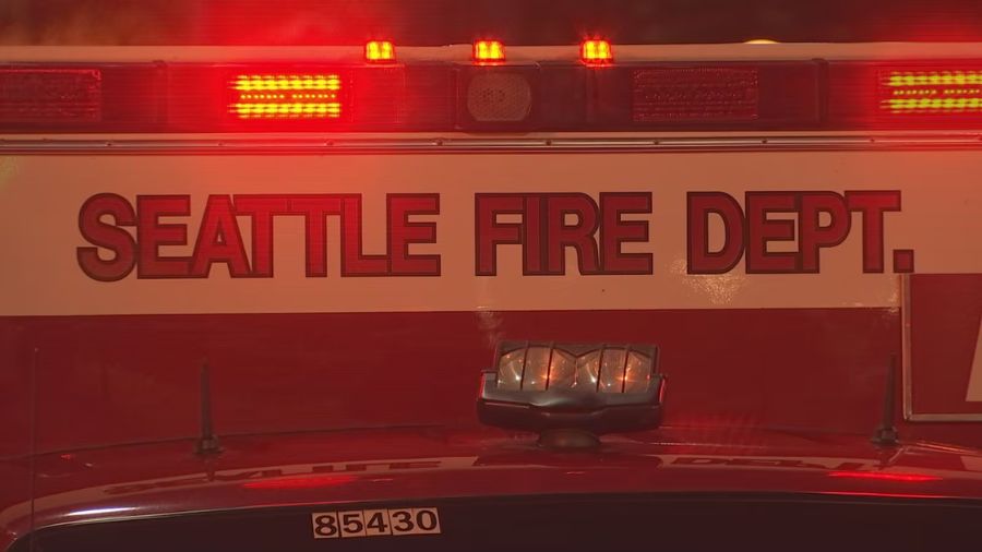 Kitchen fire damages Seattle's Greenlake Bar & Grill