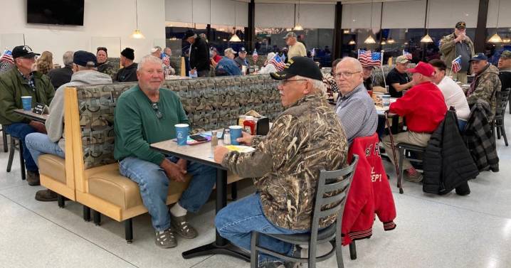 Hy-Vee plans free Veterans Day breakfast in Columbus