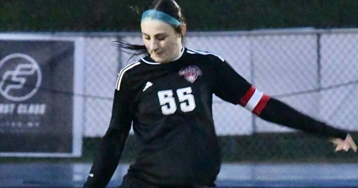 Prep soccer: Nitro boys, girls looking to claim state titles