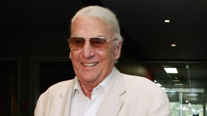 WATCH: Legendary Australian radio broadcaster John Laws farewelled at St Andrew’s Cathedral state funeral