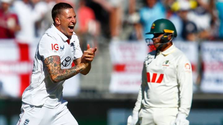 'Beyond A Joke': Former Aussie Stars Blast Usman Khawaja For Playing Golf Just A Day Before Ashes Opener