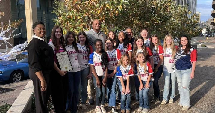 Donnie Bickham Middle's Lady Patriots finish a perfect season
