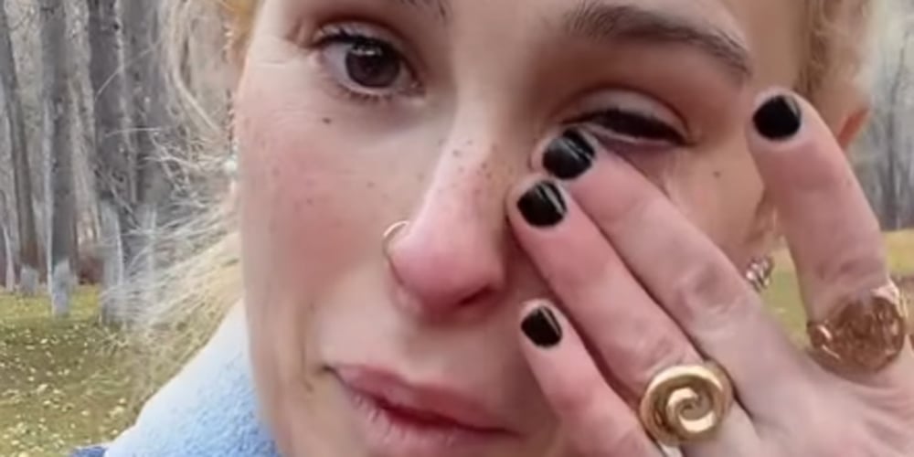 Rumer Willis Cries About the Challenges of Being a Single Mother | Rumer Willis