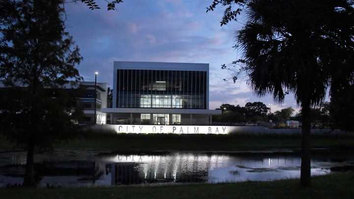 Lawsuit alleges Palm Bay violated law with public comment restriction