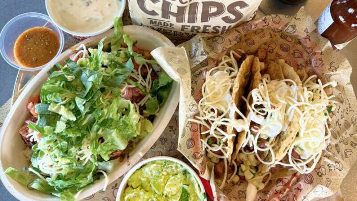 Chipotle Featues BOGO Offer on Thanksgiving Eve