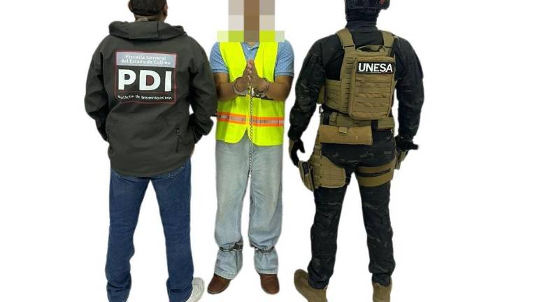 Vinculan a proceso a Ethan Leonard por el feminicidio de la maestra Anyella