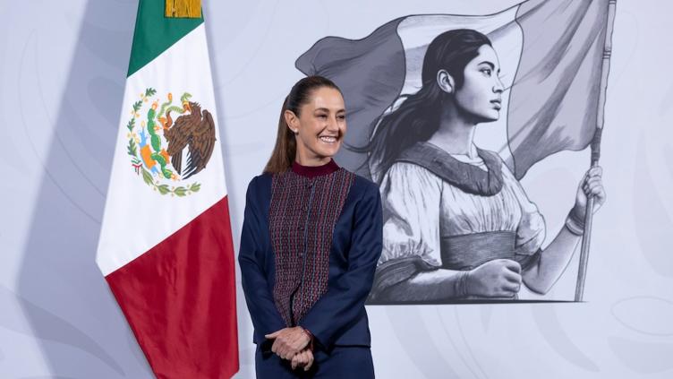 Hay que tener respeto al Ejército; Sheinbaum a Gen Z