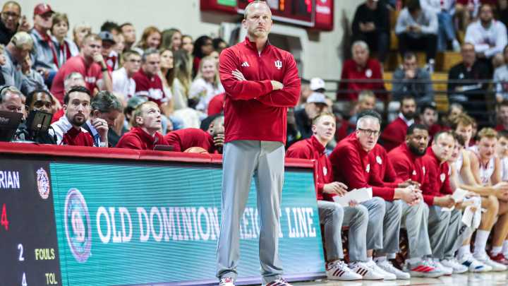 Darian DeVries' basketball career began on gravel roads in small town