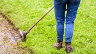 Add This Quick Task Before Edging The Lawn For An Easier Trim With Less Mess