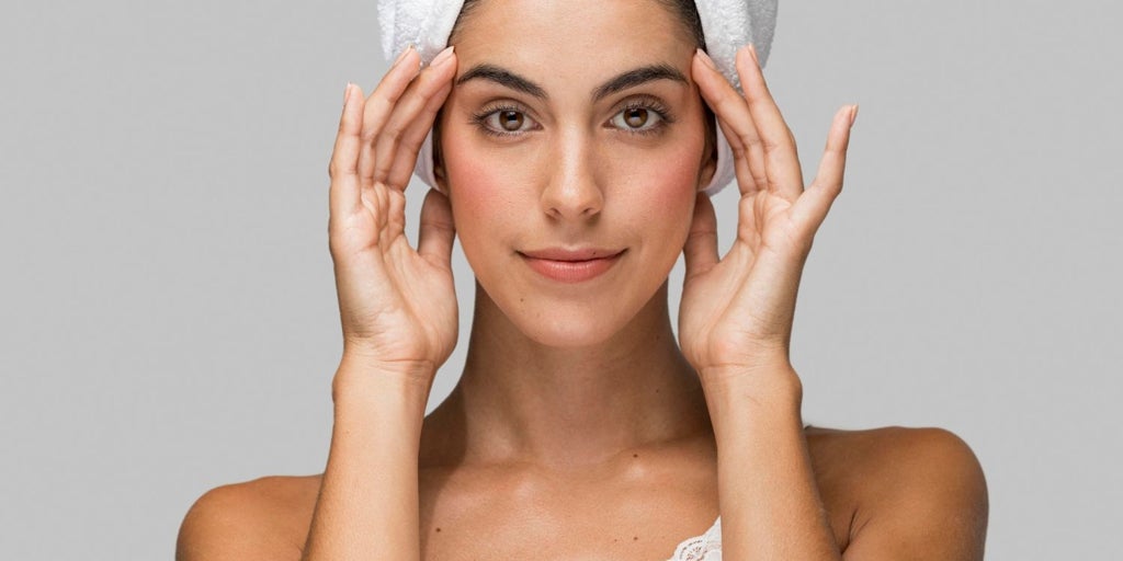 La tecnología española que reeduca las células para tratar la celulitis y rejuvenecer la piel