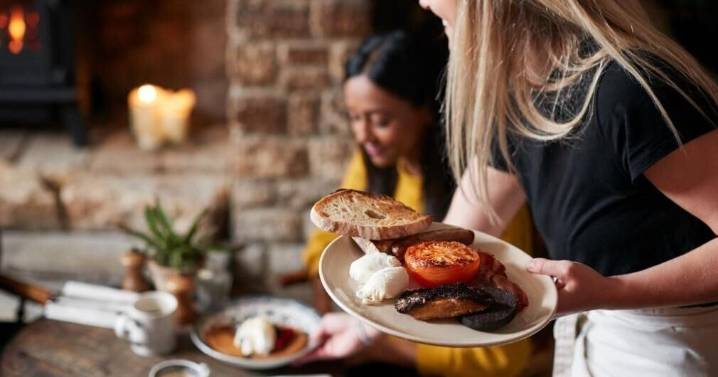 What the science says about tipping waitstaff, bartenders