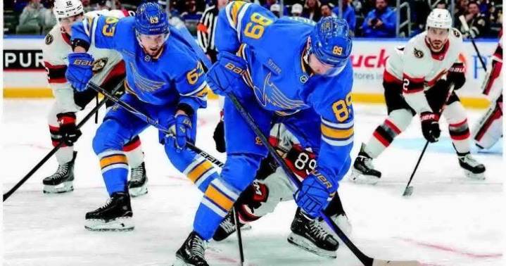 BLUES STEP UP ON BLACK FRIDAY