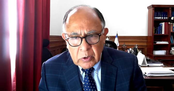 Pleno de la Suprema abre sumario contra ministro Simpertigue por vínculos con abogado de la trama bielorrusa