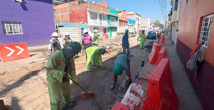 Reactivan obras del teleférico de Morelia tras acuerdo con vecinos