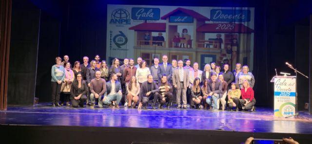 ANPE-FSES Murcia celebra la "gala del docente" en homenaje a jubilados y nuevos funcionarios