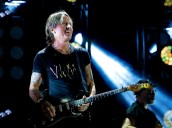 What was Keith Urban thinking? Sang LGBTQ anthem for Trump at Mar