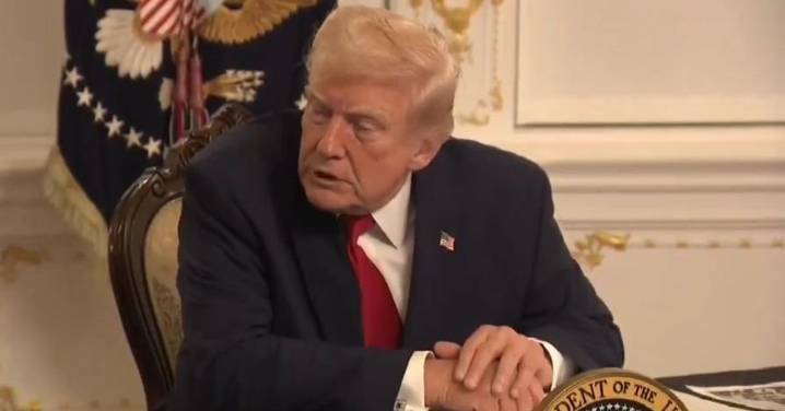 Trump llama "estúpida" a una periodista: un nuevo episodio en su ola de agravios a las mujeres de la profesión