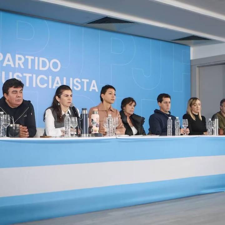 El peronismo enfrenta su peor crisis de representatividad y se abre la discusión para un cambio de ciclo