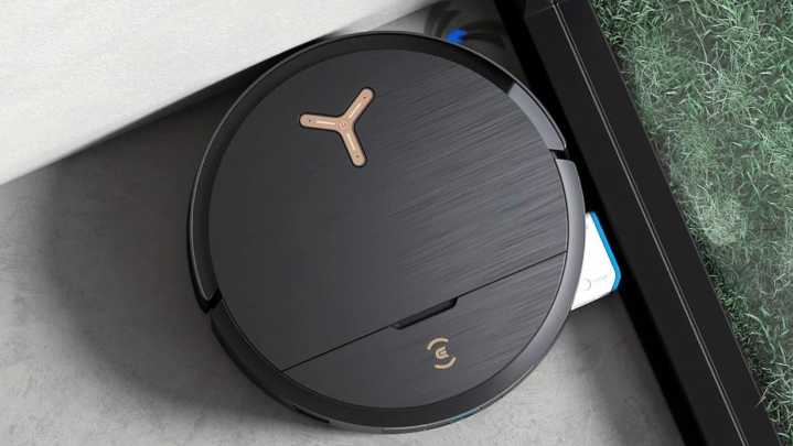 Save $600 on this robot vacuum and mop ahead of Black Friday