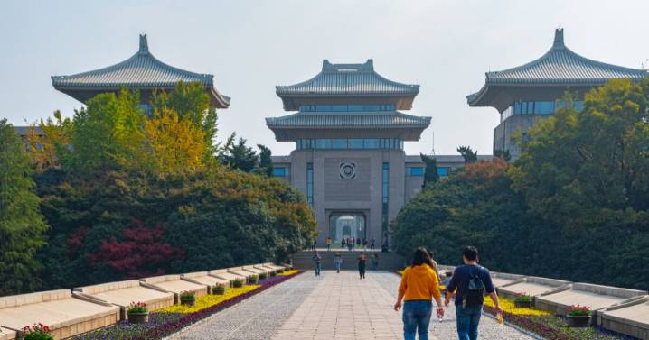 Estudiantes mexicanos pueden solicitar beca para estudiar en China con estos requisitos