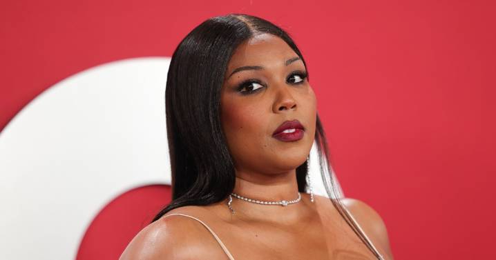 Lizzo Addresses Weight Loss Backlash, New Body