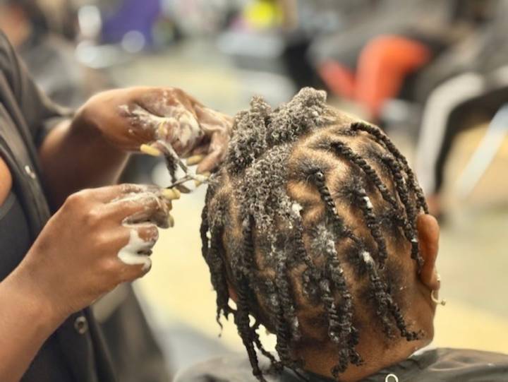 Shapiro signs law prohibiting discrimination based on hair type, texture, or style