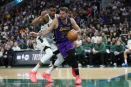 How to Watch Lakers vs Bucks: Live Stream NBA, TV Channel