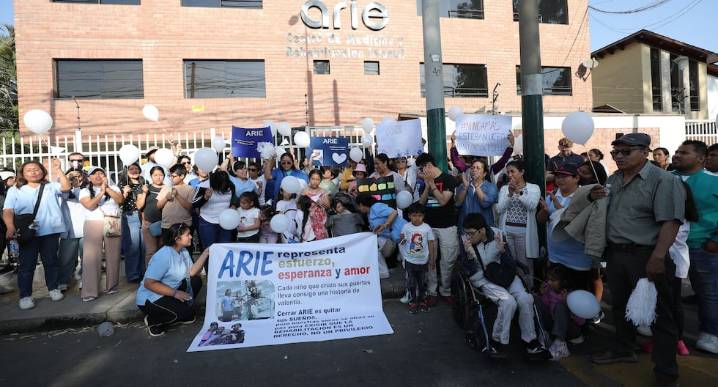 El drama detrás del cierre de ARIE en La Molina: Padres y niños narran la angustia que viven | La Molina | ARIE | Niños con discapacidad 