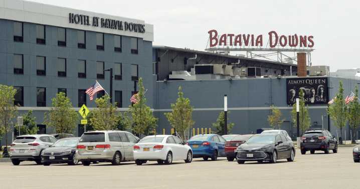 WROTB adds construction of event center to study to expand The Hotel at Batavia Downs