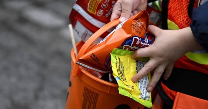 Police say suspected morphine found in chip bag in Mattawa