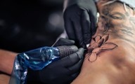Estudio descubre efectos perjudiciales de los tatuajes en el sistema inmunitario