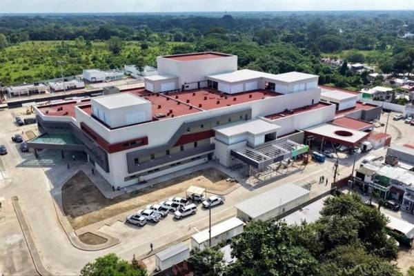 Promete CSP conclusión de hospital en Tabasco para marzo
