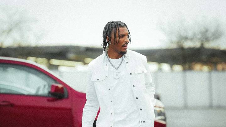 Commanders arrive at Northwest Stadium for SNF