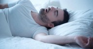 Psicología: qué significa hablar dormido y cómo mejorar el descanso