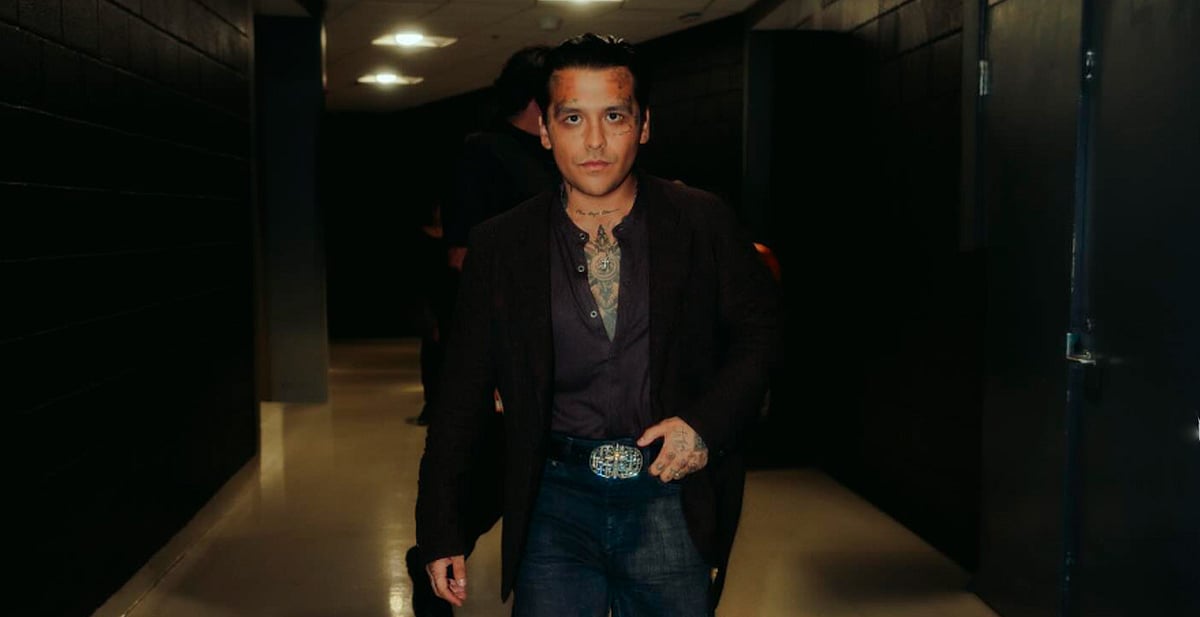 Christian Nodal denuncia rechazo de visas a músicos en su gira por EE.UU.