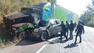 Choque entre un tráiler y una camioneta deja un muerto