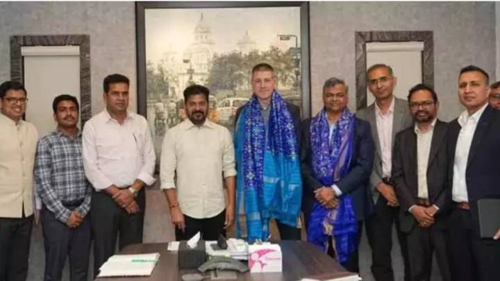 Amazon Web Services Delegation Meets Telangana CM Revanth Reddy