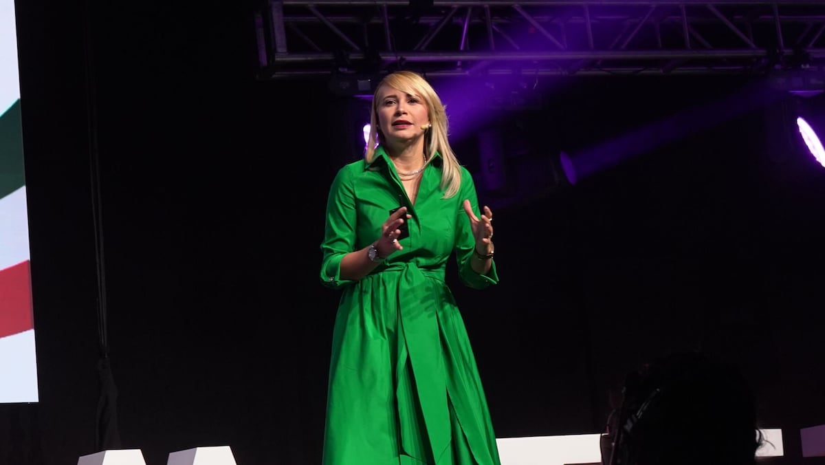 Vilma Núñez destaca el valor de la voz propia y la IA estratégica en Synergy Unlimited