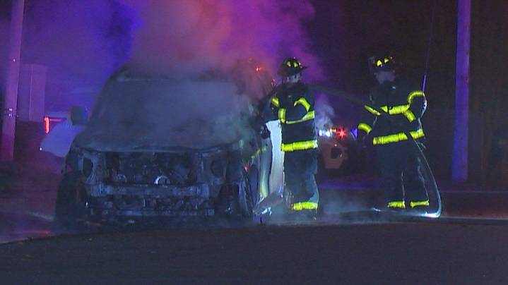 Fire totals SUV on Youngstown's Southside