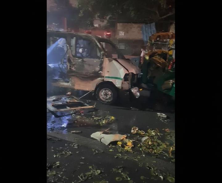 8 dead, several injured in massive explosion near Delhi's iconic Red Fort