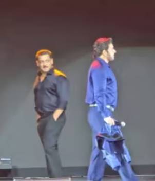 Two Salman Khans At Da-Bangg Tour in Qatar