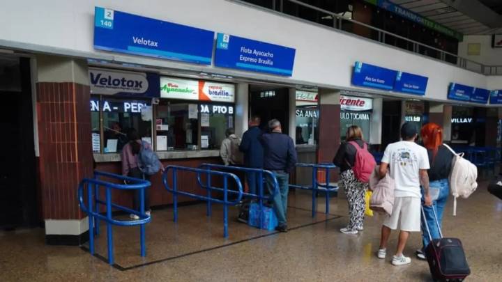 Estafadores usan el nombre de la Terminal de Bogotá para vender tiquetes falsos: así están cayendo los viajeros