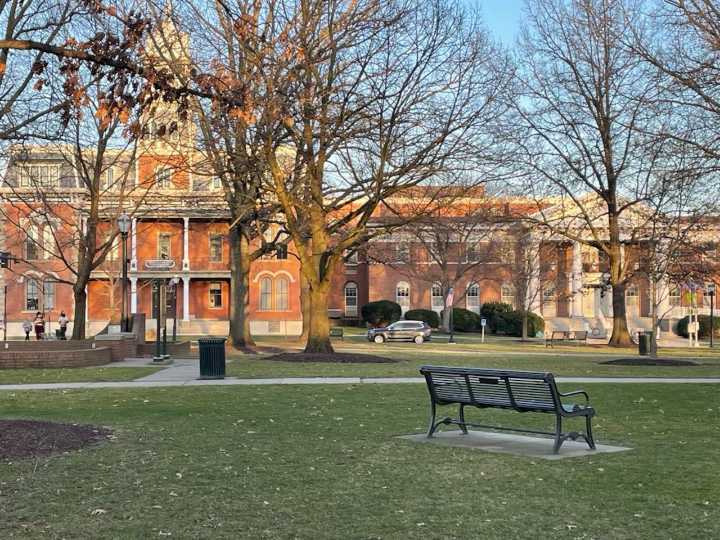 Medina Candlelight Walk fireworks did not spark blaze on courthouse roof