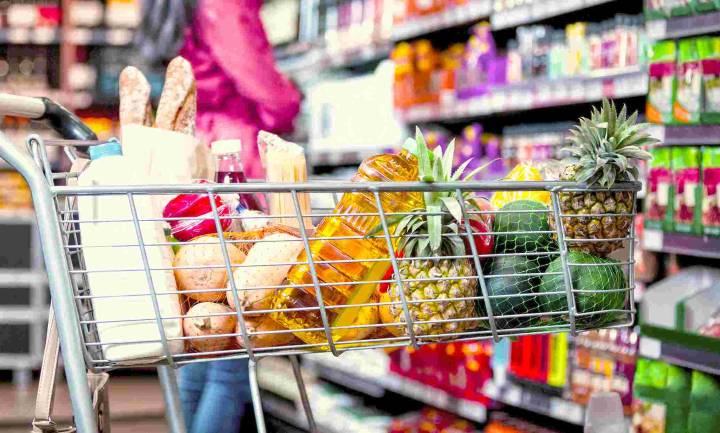 Famosa cadena de supermercados cerrará sus puertas en Colombia